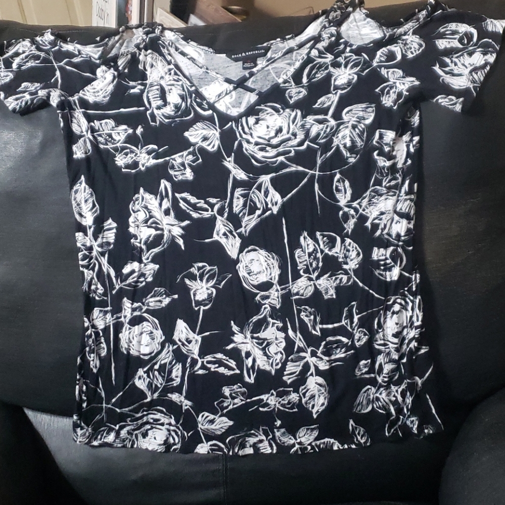NWOT rock and  republic shirt